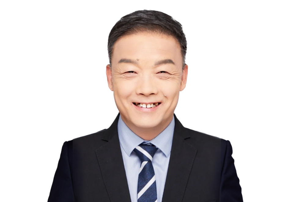 人物篇 | AG真人国际任命雒家良博士为首席运营官&药学研究部高级副总裁